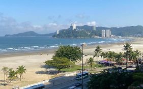 Apartamento Frente à Praia Santos III